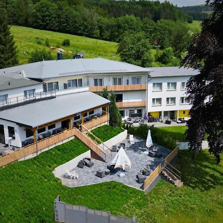 Hotel Berghof Wasserkuppe & Gaestehaus Fuldaquelle Gersfeld Dış mekan fotoğraf