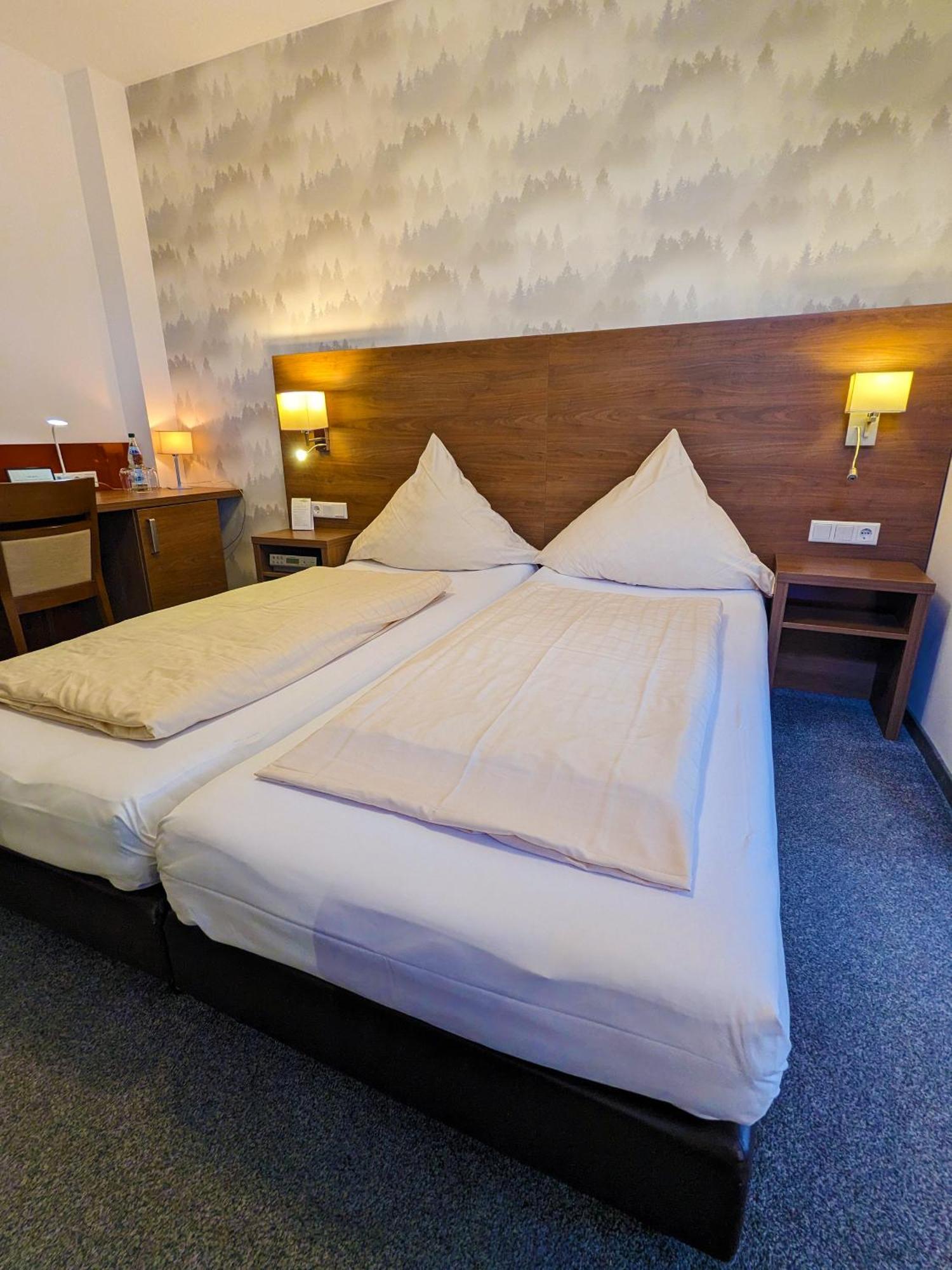 Hotel Berghof Wasserkuppe & Gaestehaus Fuldaquelle Gersfeld Dış mekan fotoğraf
