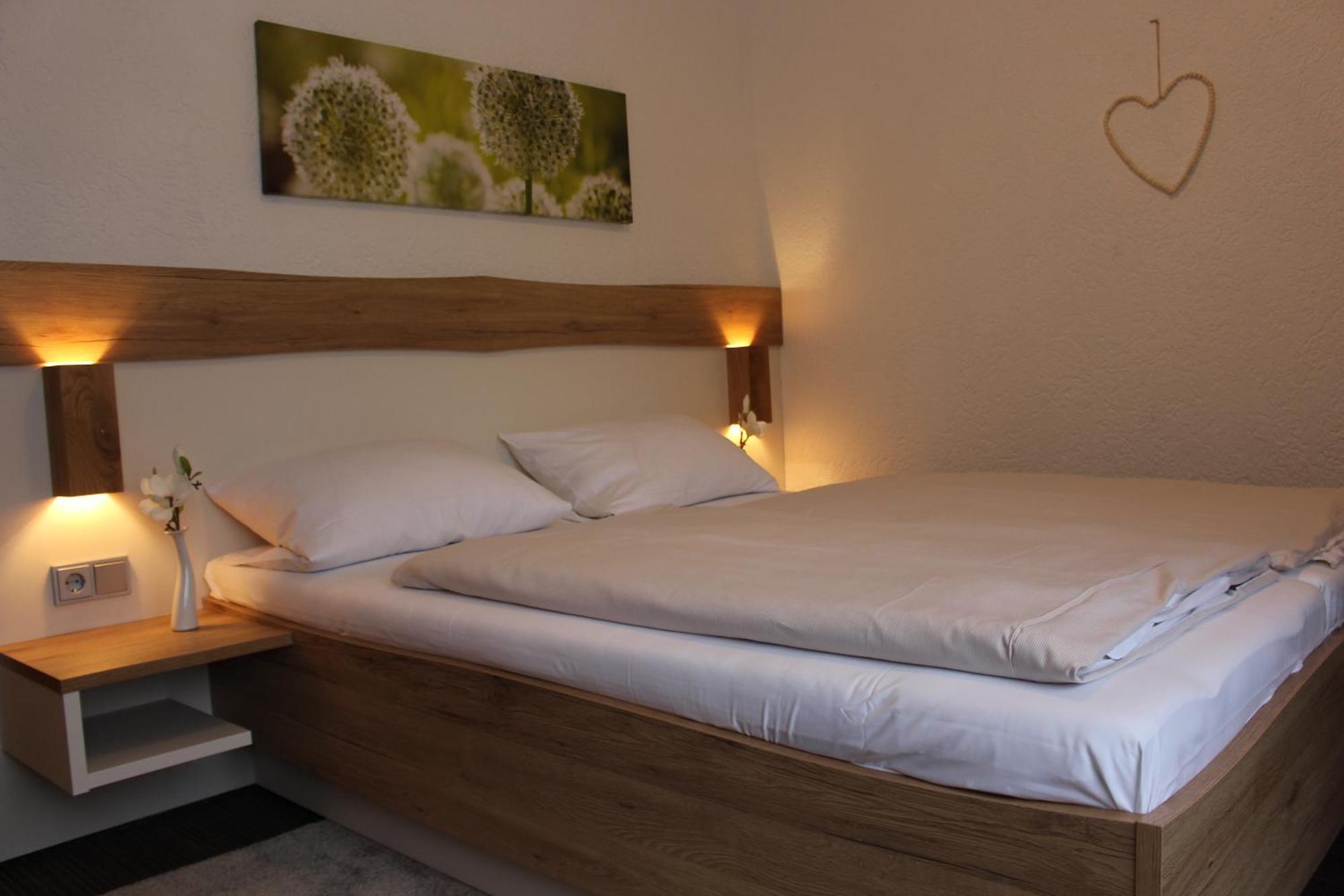 Hotel Berghof Wasserkuppe & Gaestehaus Fuldaquelle Gersfeld Dış mekan fotoğraf